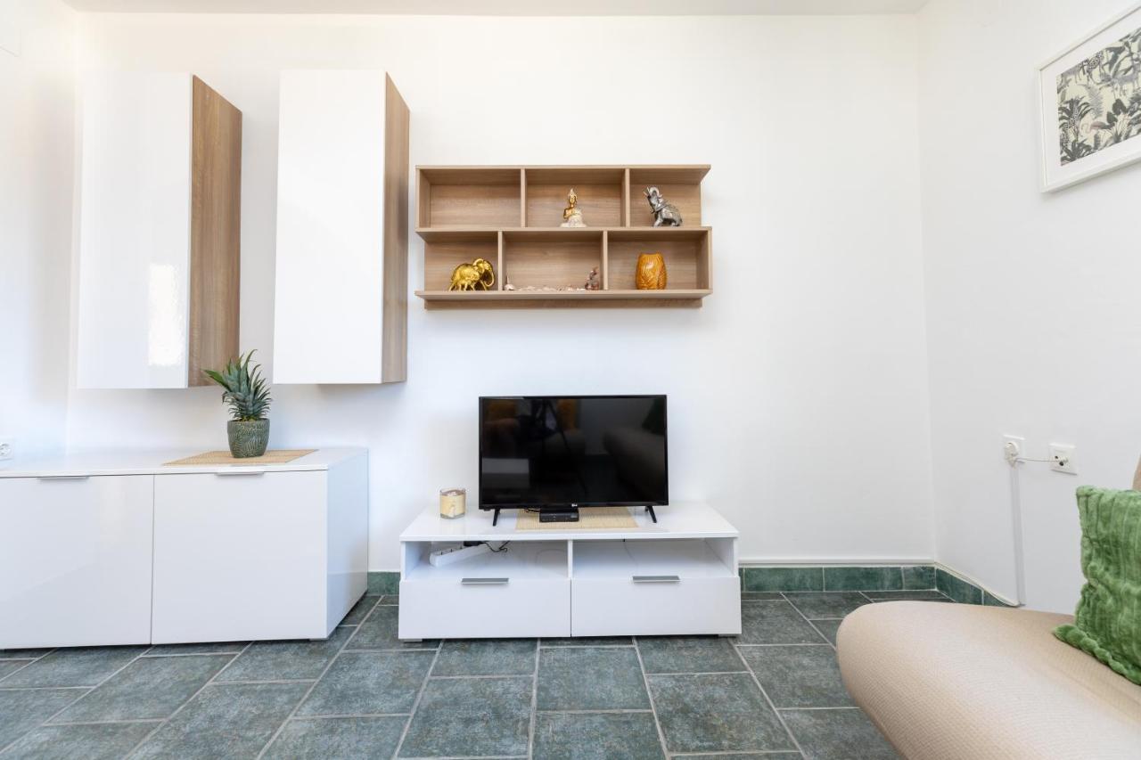Apartments Villa Maja Rogoznica  Esterno foto